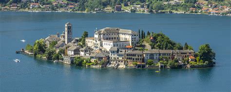 Lake orta holiday rentals  Sailing - Take a boat to San Giulio island and visit the Romanesque basilica
